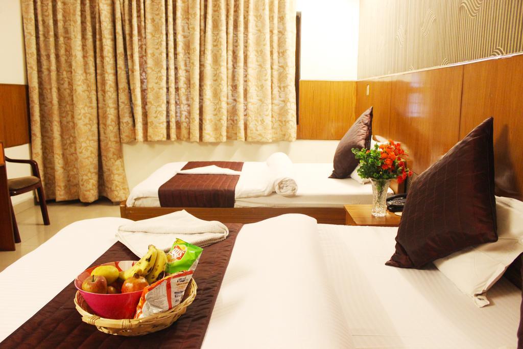 Hotel Delhi Marine Club C6 Vasant Kunj Ню Делхи Екстериор снимка