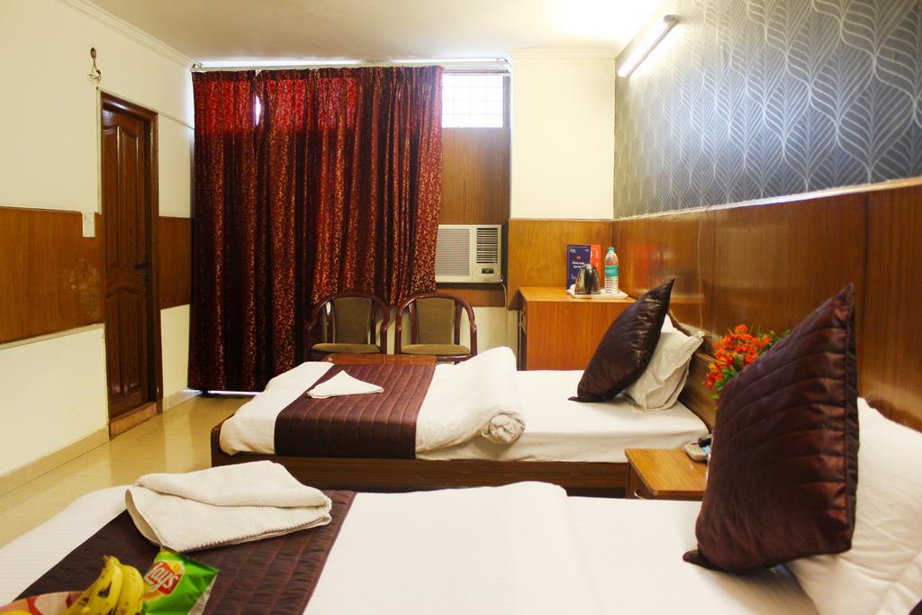 Hotel Delhi Marine Club C6 Vasant Kunj Ню Делхи Екстериор снимка