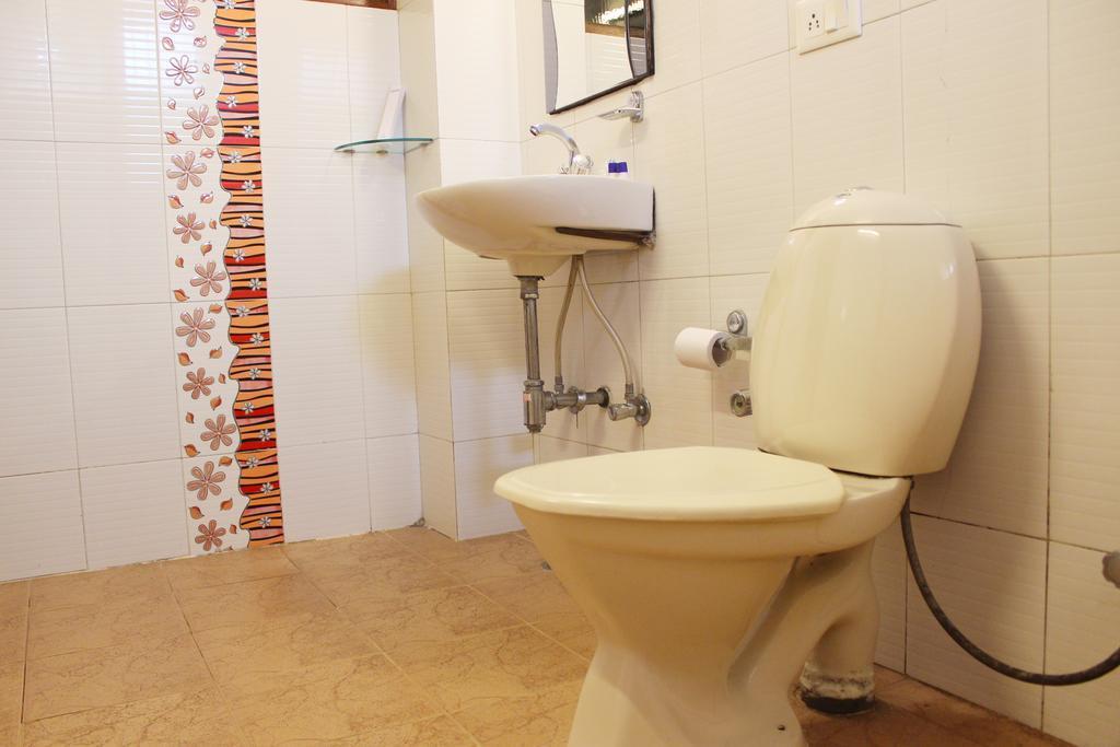 Hotel Delhi Marine Club C6 Vasant Kunj Ню Делхи Екстериор снимка