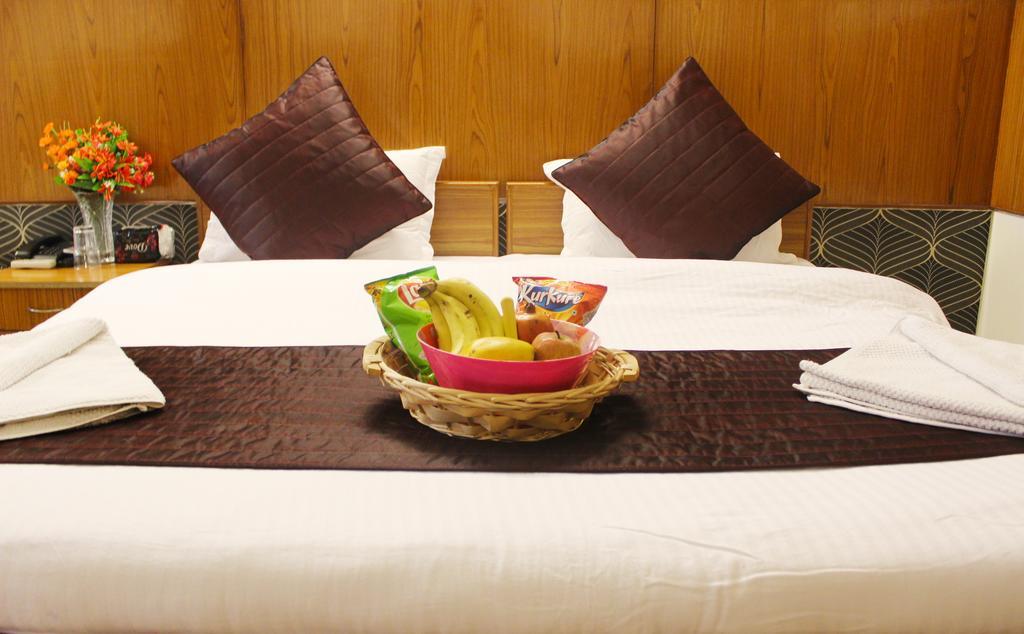 Hotel Delhi Marine Club C6 Vasant Kunj Ню Делхи Екстериор снимка