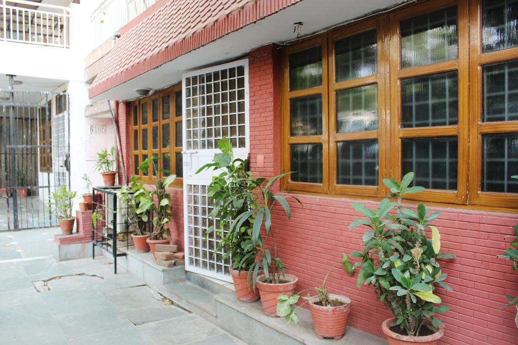 Hotel Delhi Marine Club C6 Vasant Kunj Ню Делхи Екстериор снимка